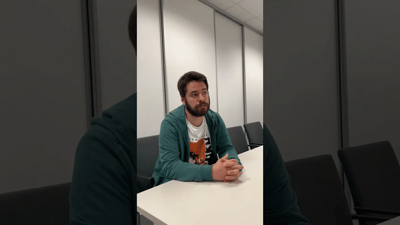 Mitarbeiterstimme Herr Albino